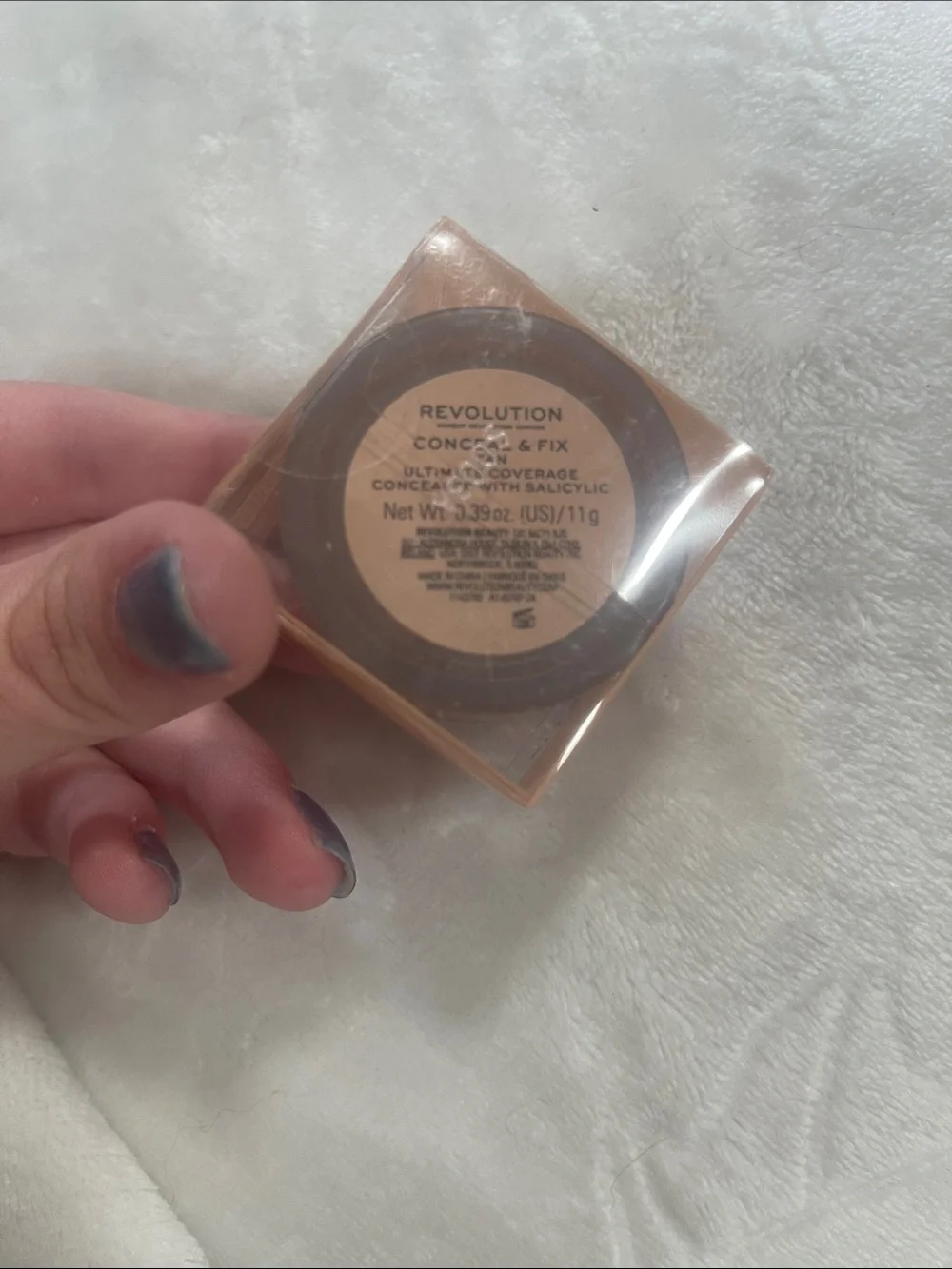 Revolution Ultimate Coverage Concealer - Tan